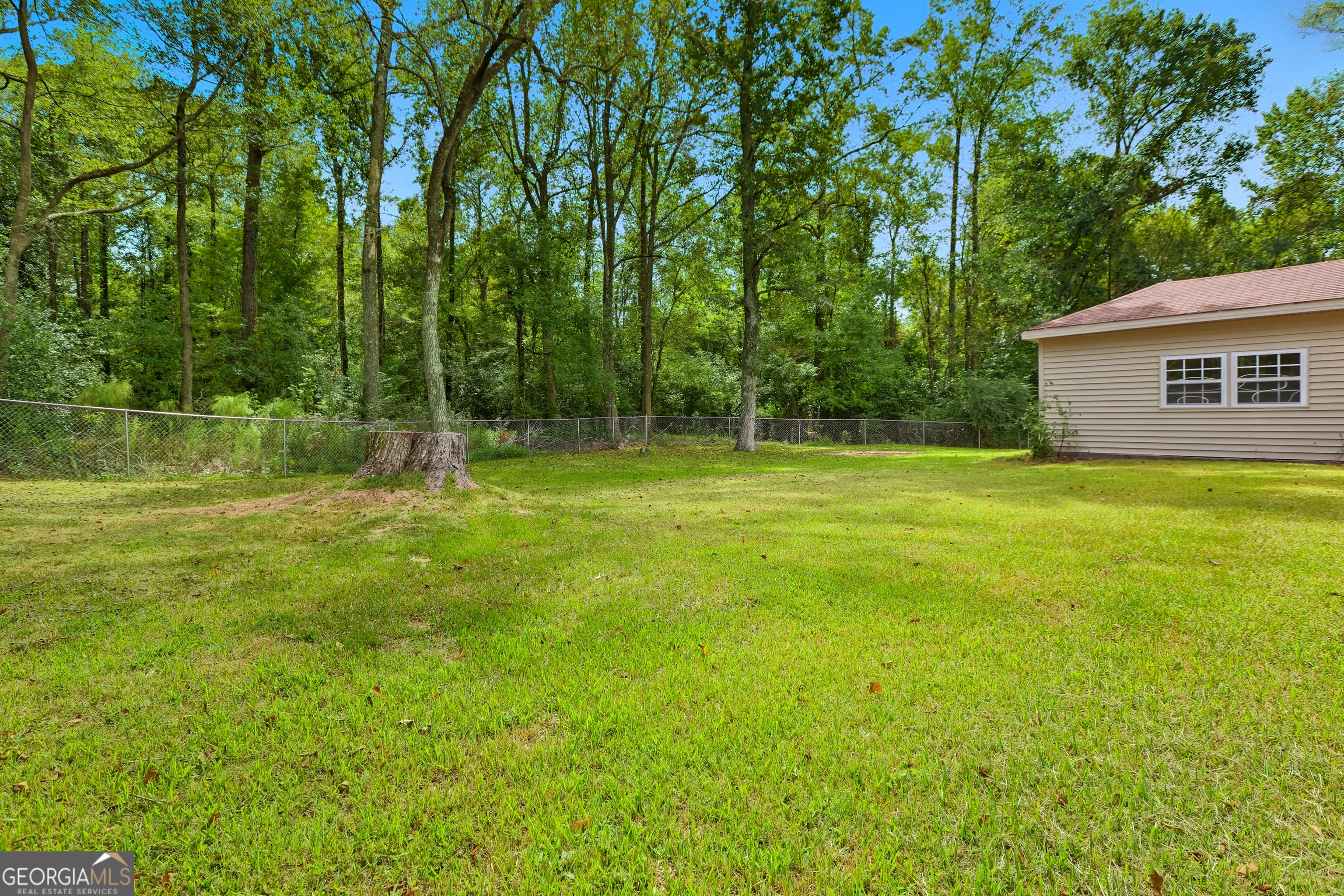 2501 White Chapel Drive