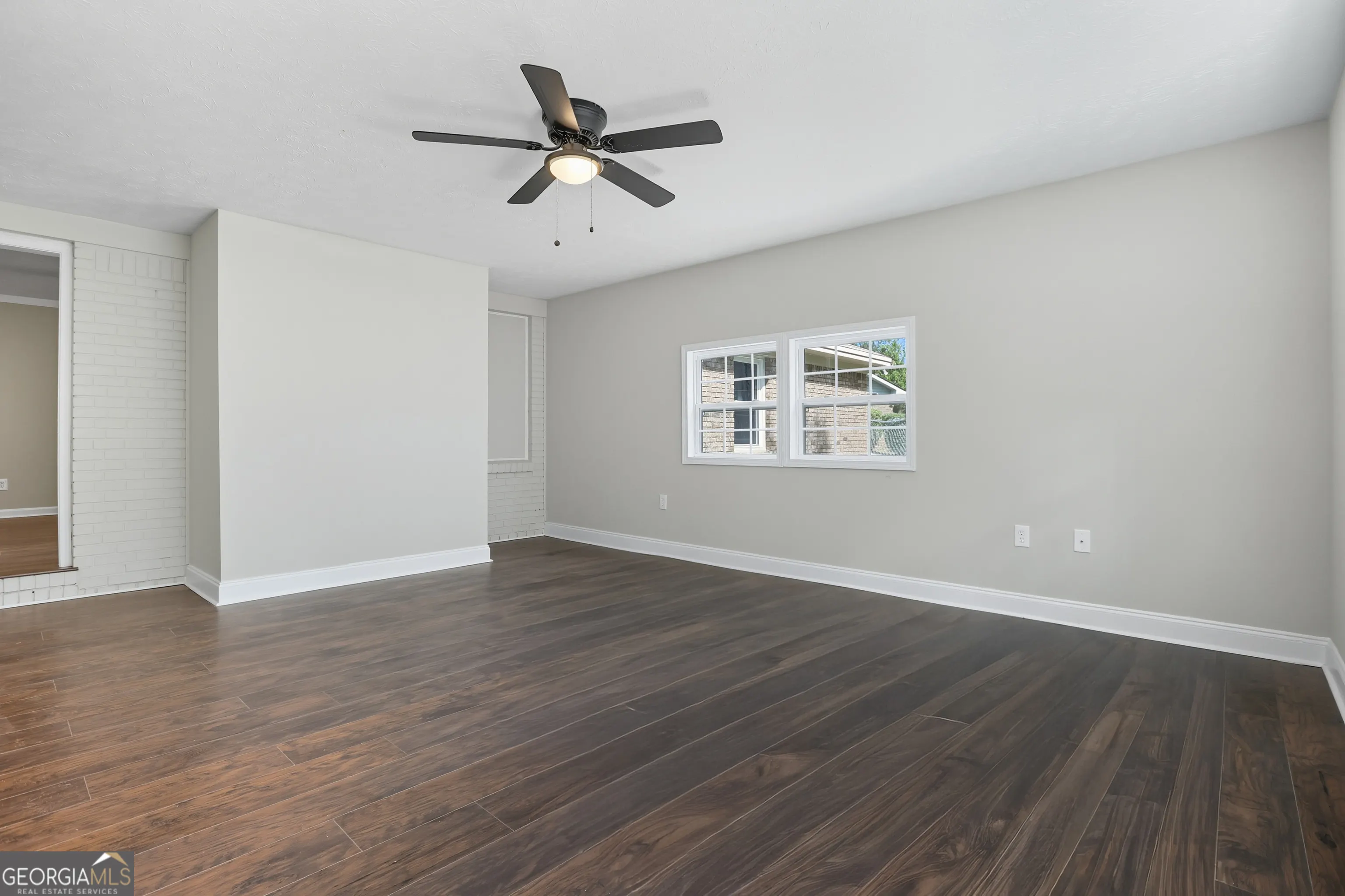 2501 White Chapel Drive