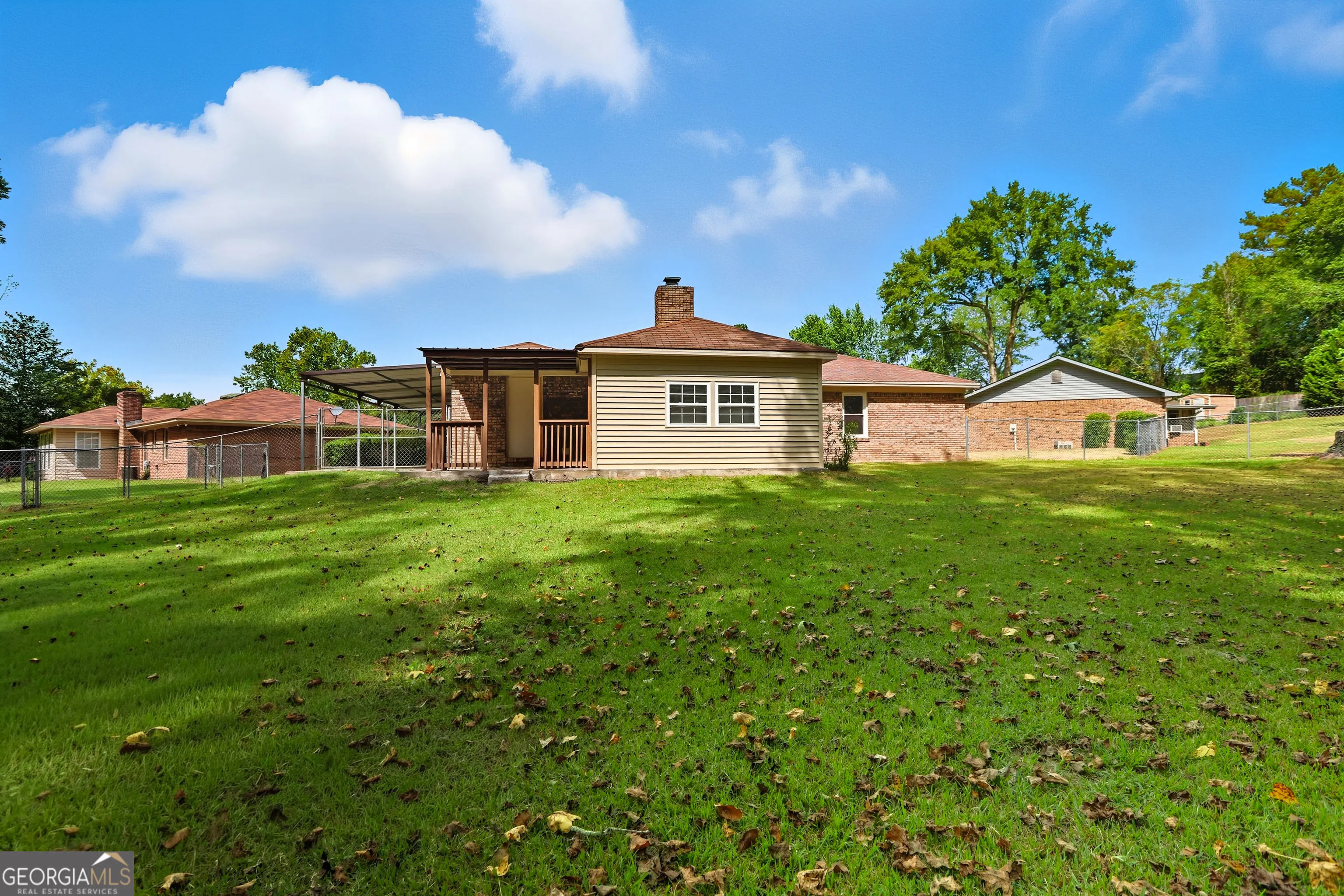 2501 White Chapel Drive