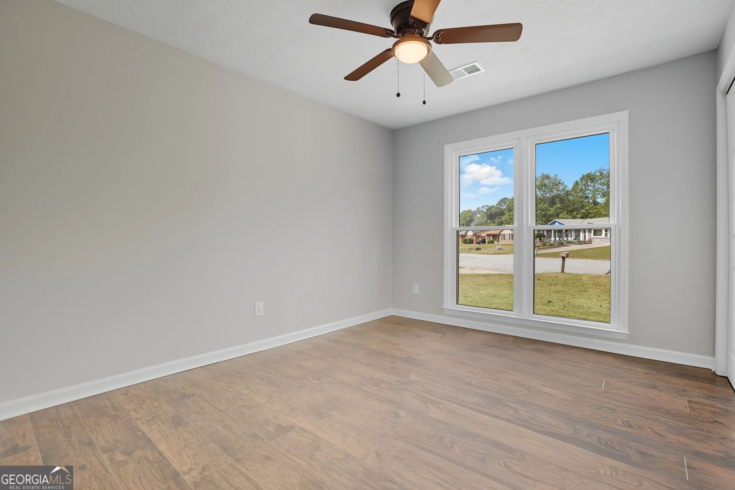 2501 White Chapel Drive