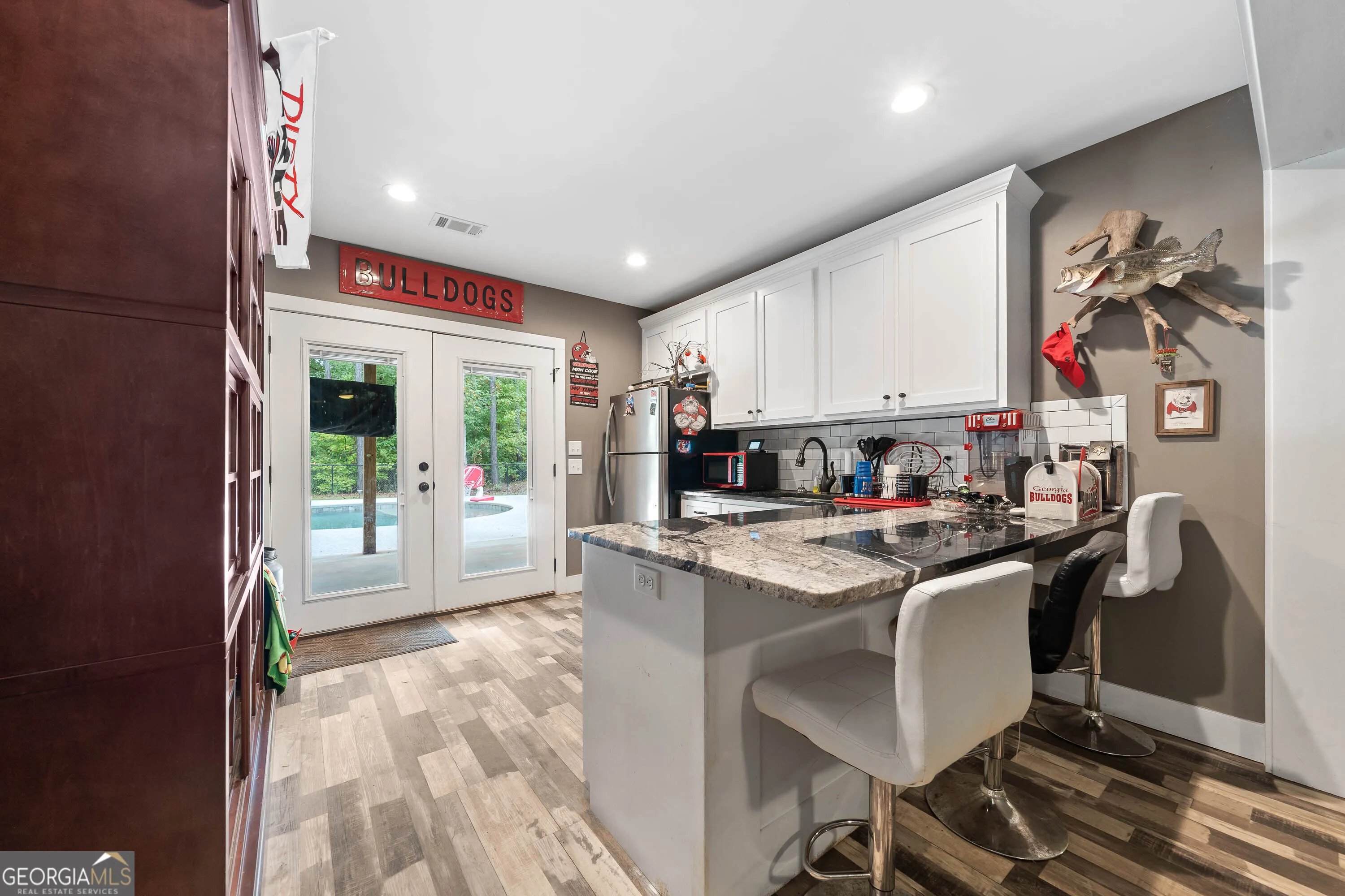 332 Hickory Lane