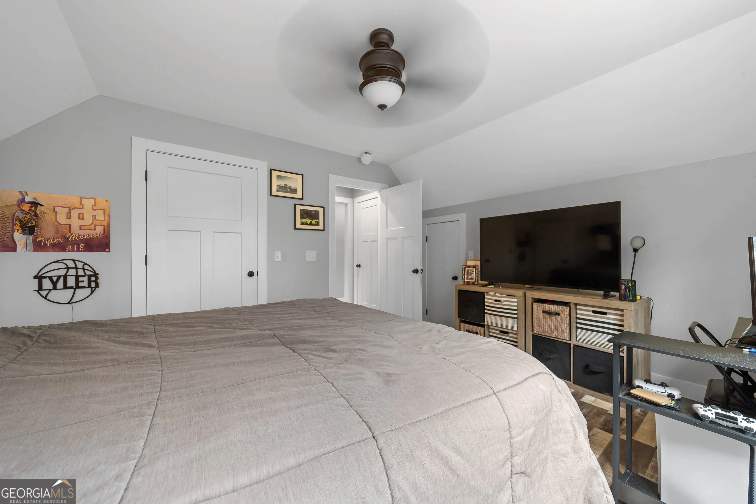 332 Hickory Lane