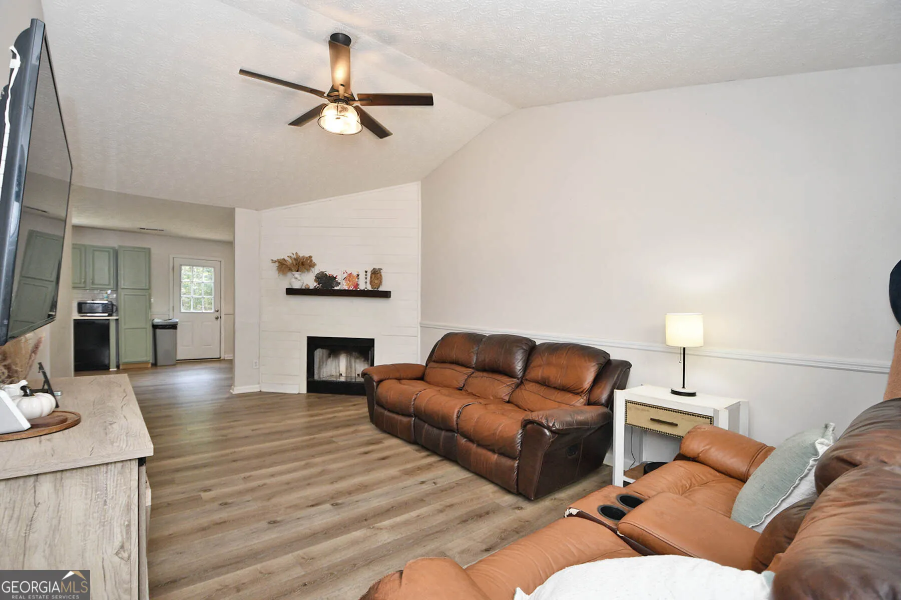 5151 Primrose Road