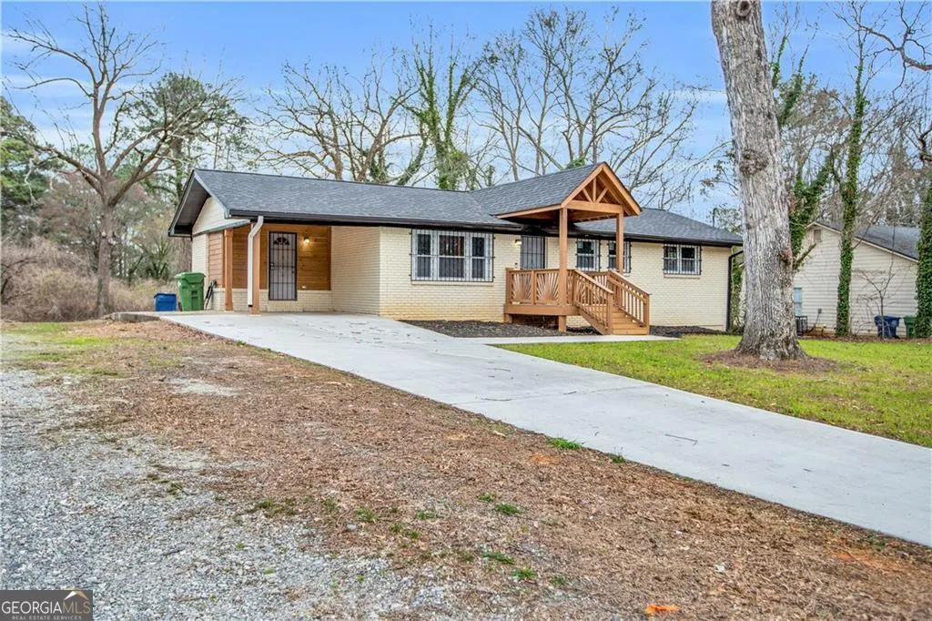 2000 Fairburn Road SW
