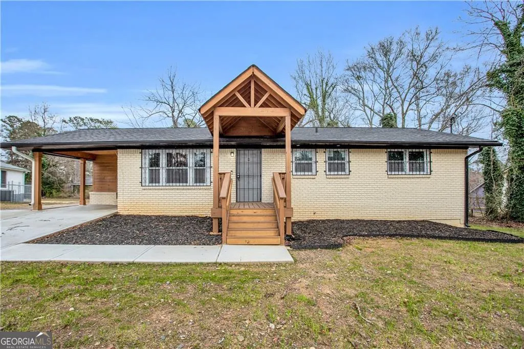 2000 Fairburn Road SW