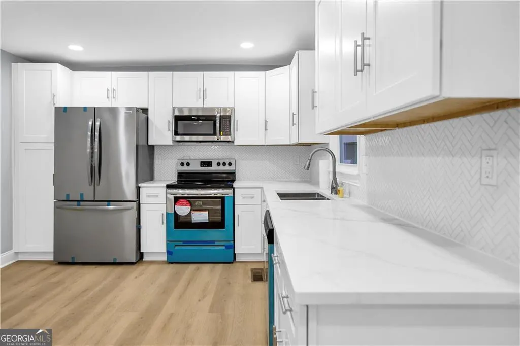 2000 Fairburn Road SW