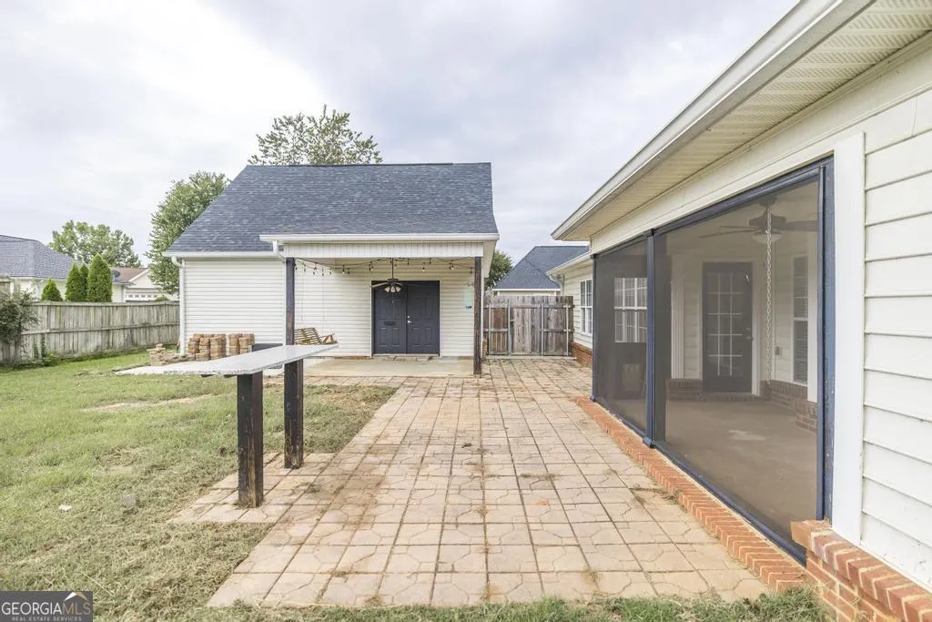 204 Lovorn Circle