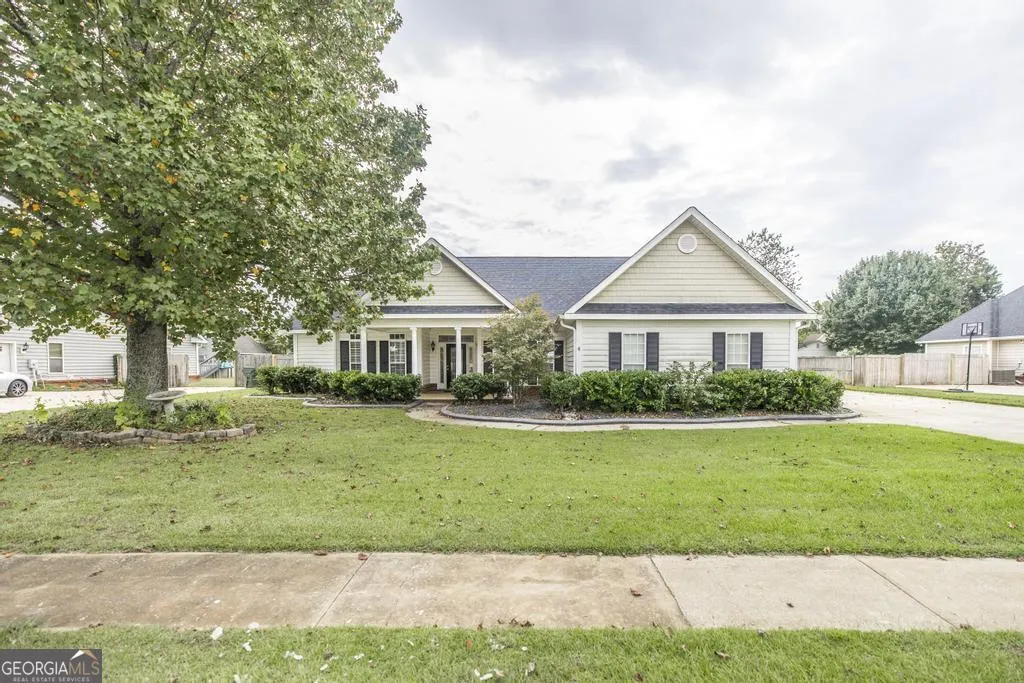 204 Lovorn Circle