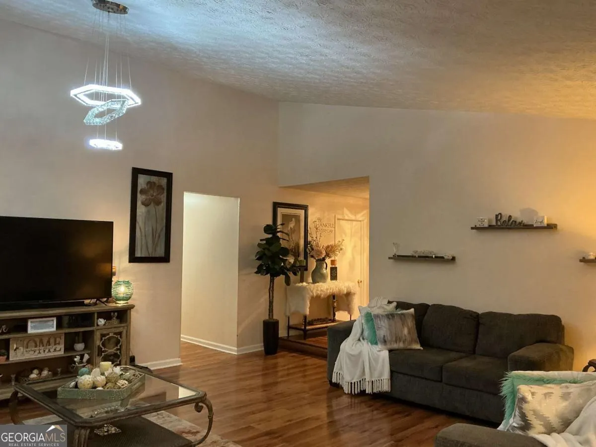 1210 Herrington Road