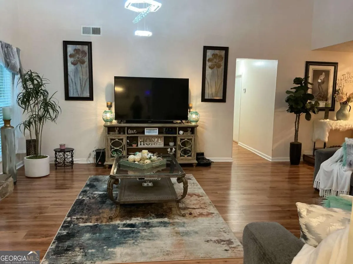 1210 Herrington Road