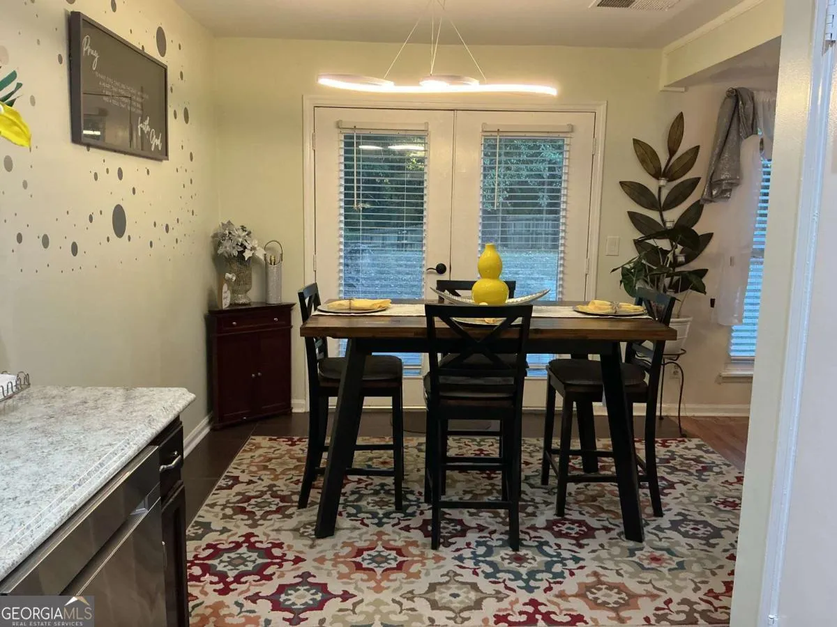 1210 Herrington Road