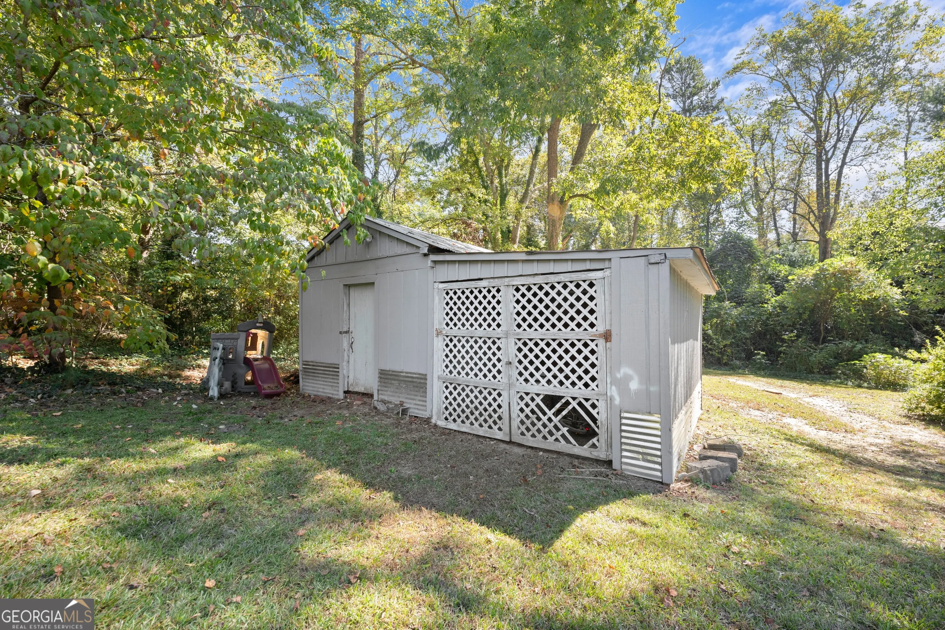 148 Moreland Avenue