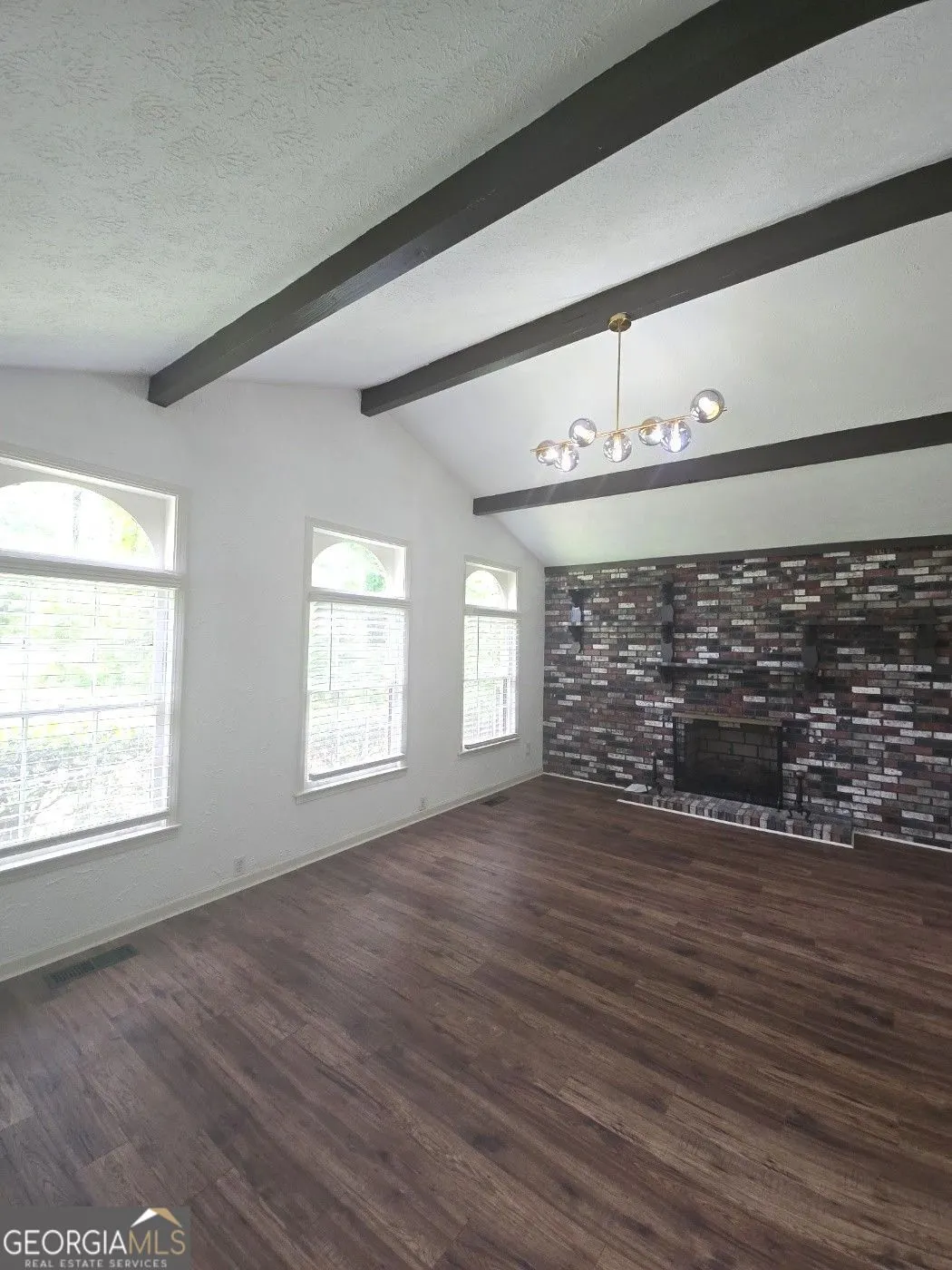 2821 MEADOW LARK