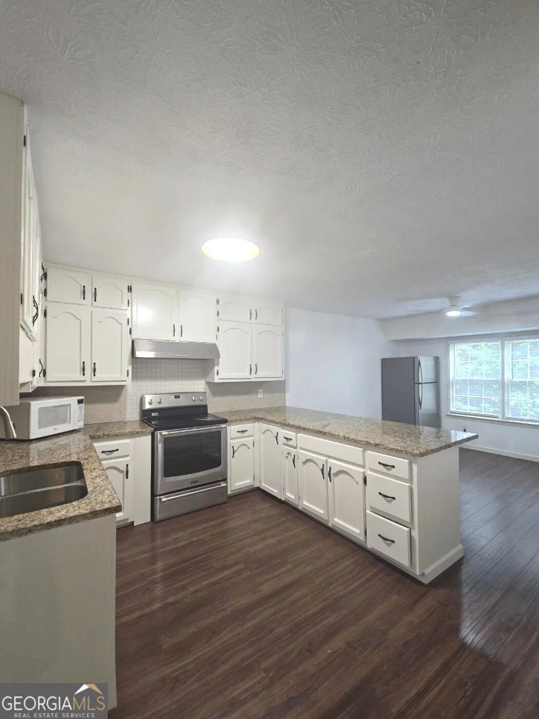 2821 MEADOW LARK