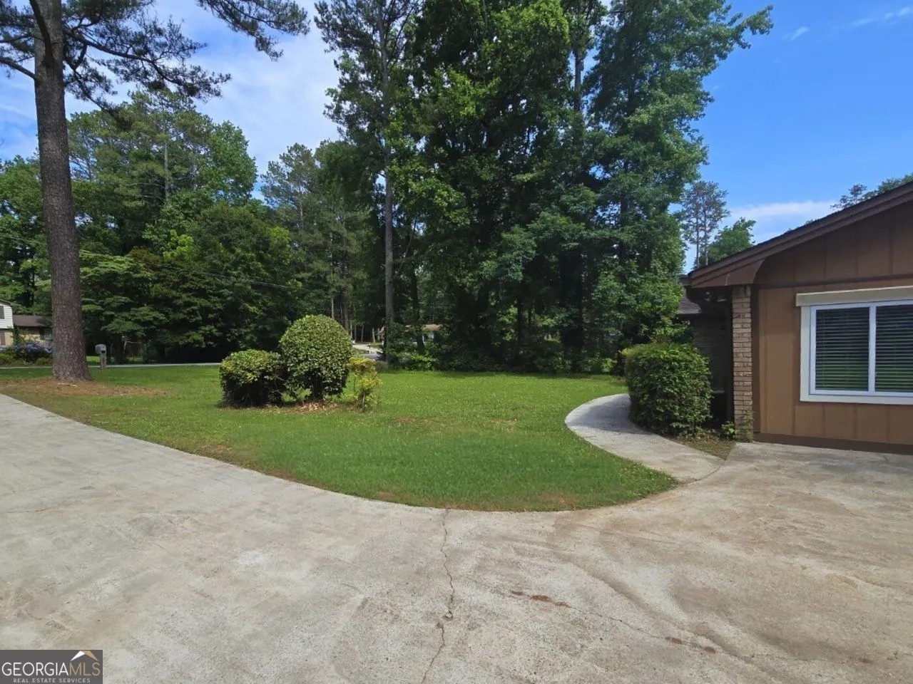 2821 MEADOW LARK
