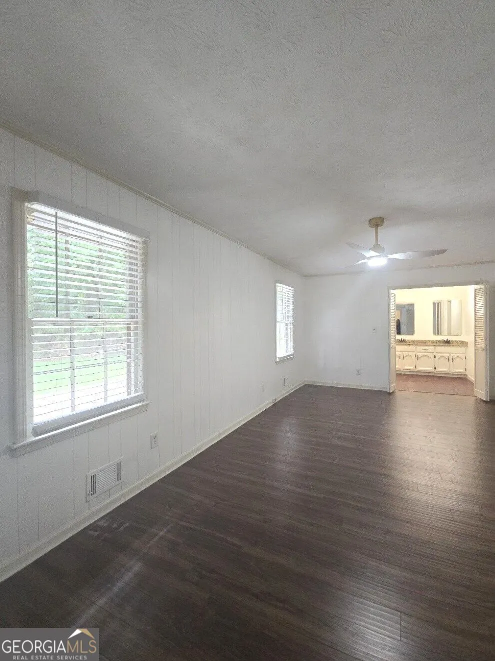 2821 MEADOW LARK