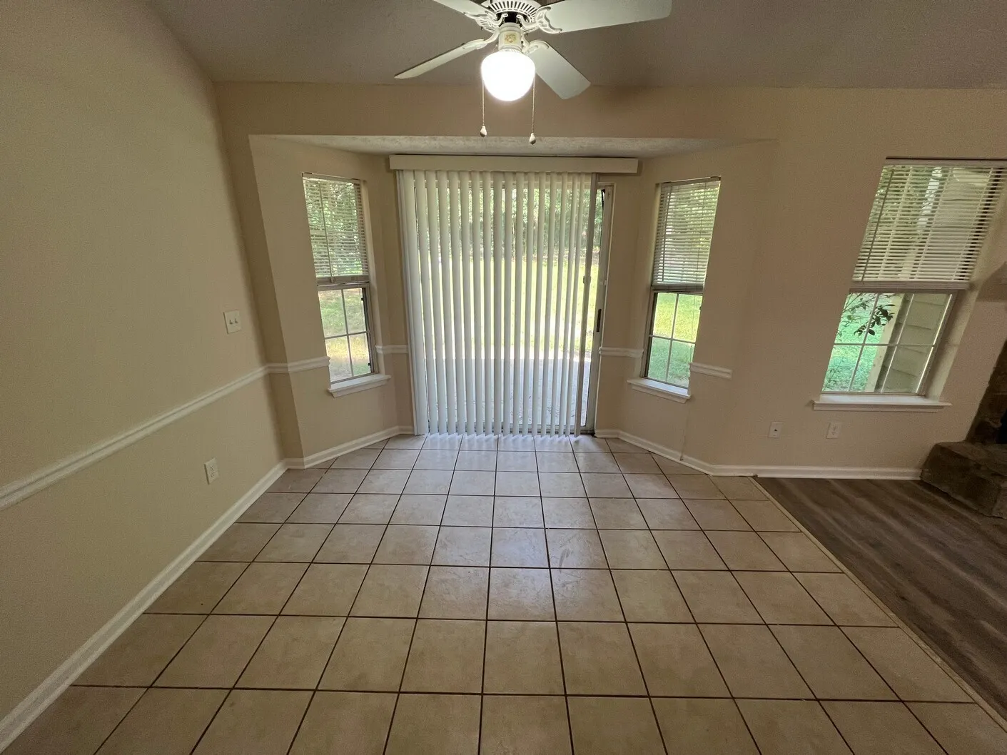 555 Cowan Road
