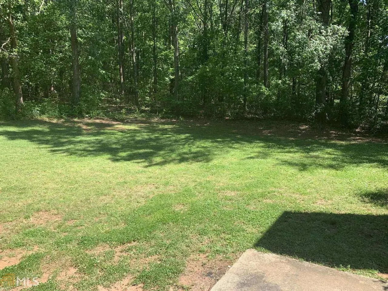 555 Cowan Road