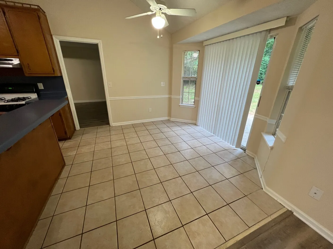 555 Cowan Road