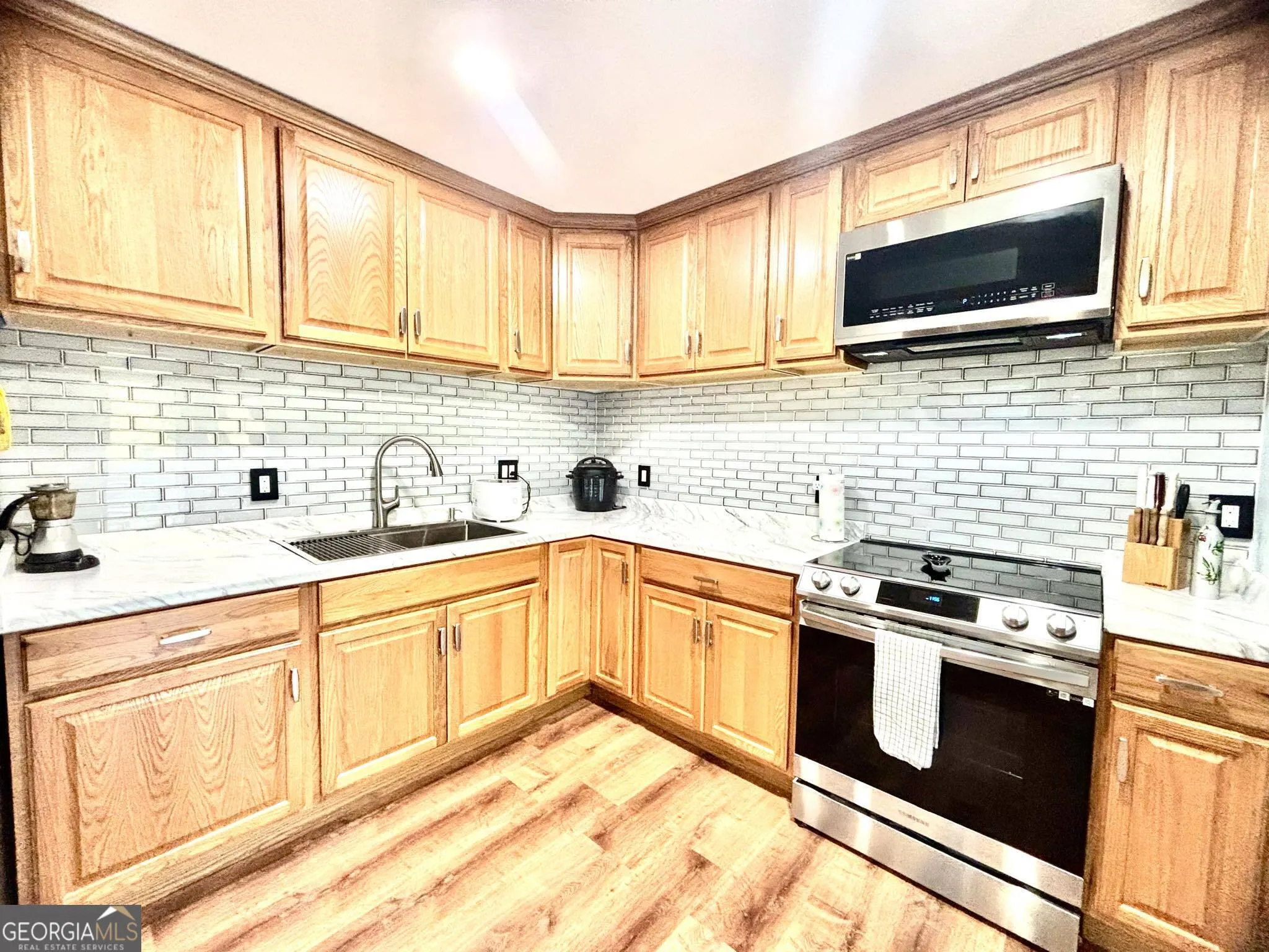 3708 Lindsey Drive