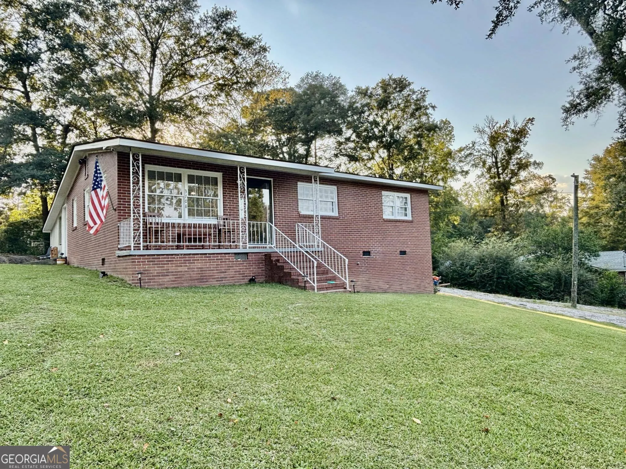 3708 Lindsey Drive