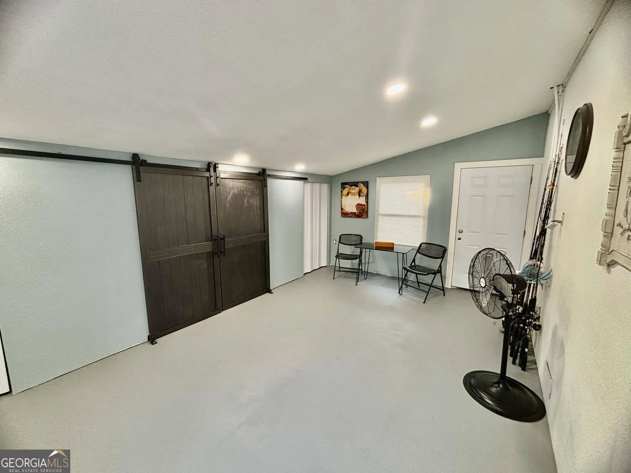 3708 Lindsey Drive