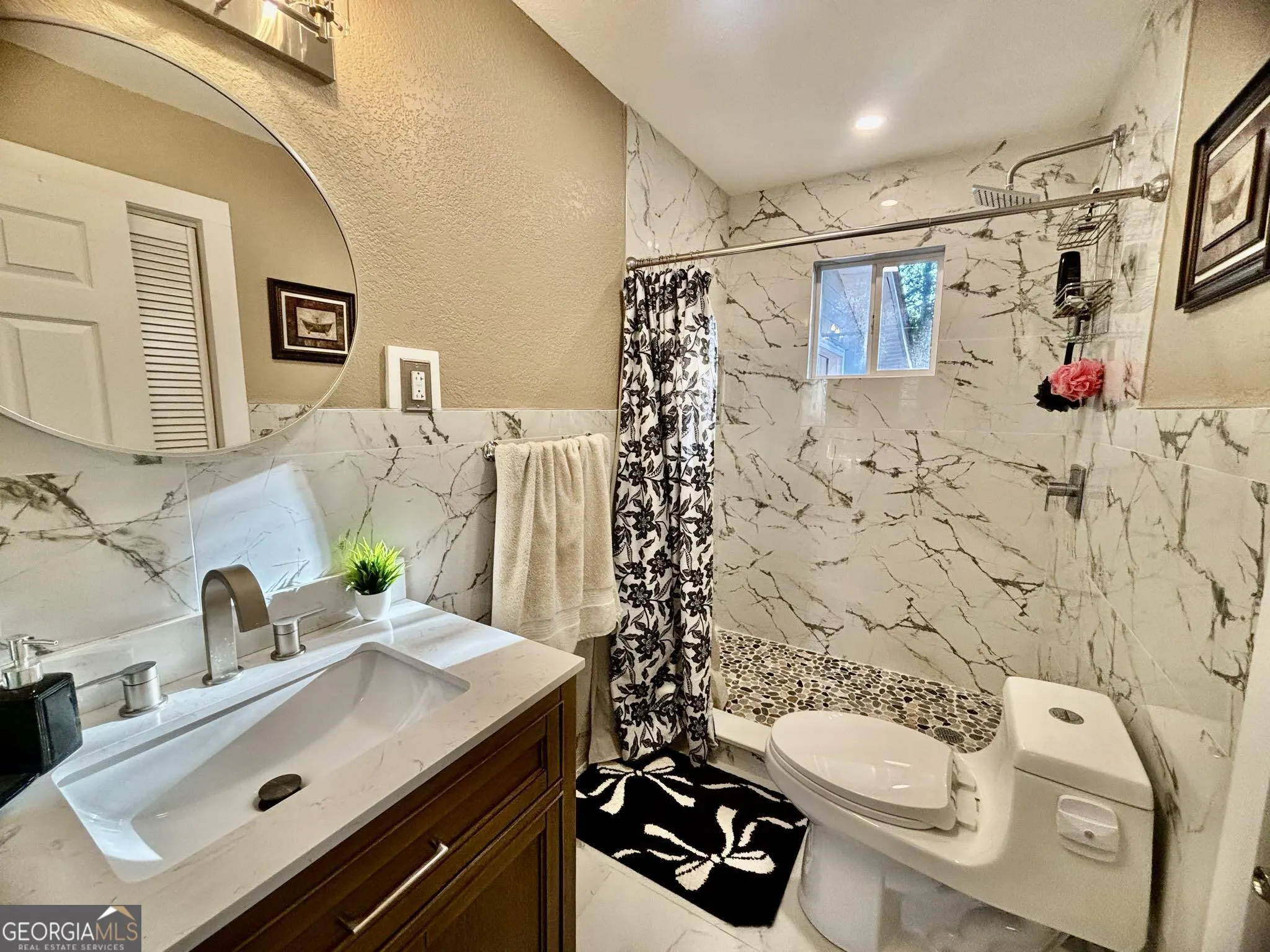 3708 Lindsey Drive