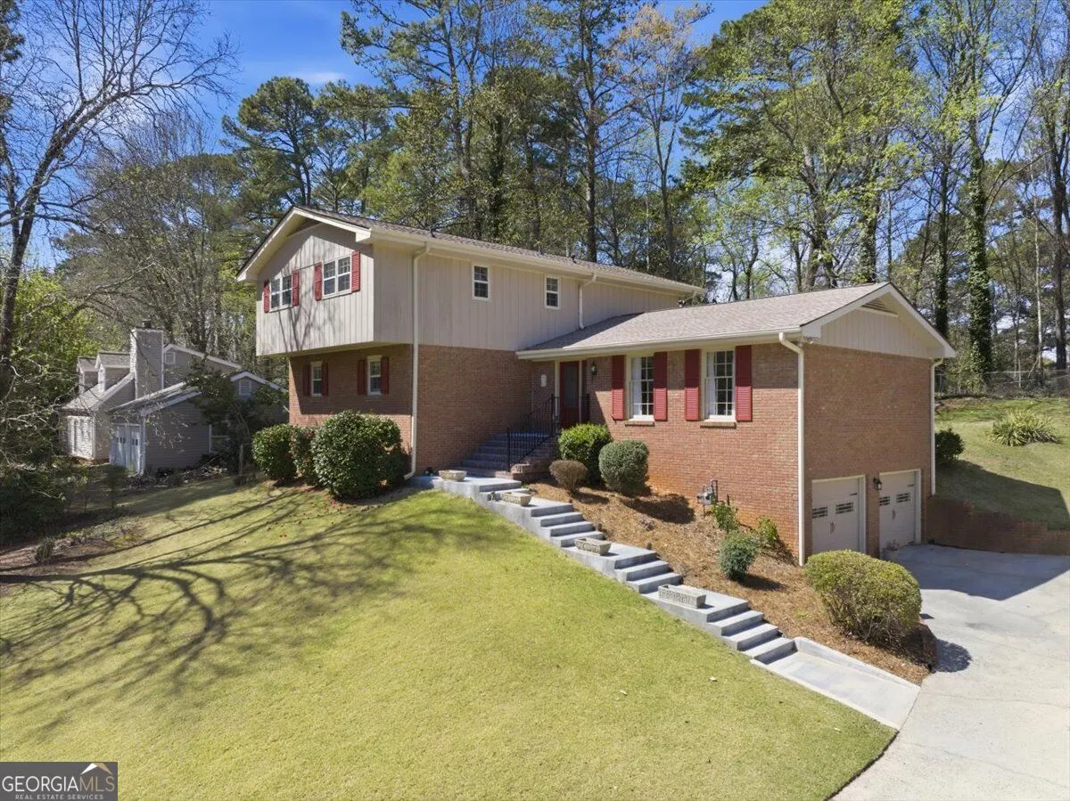 2629 Kensington Drive