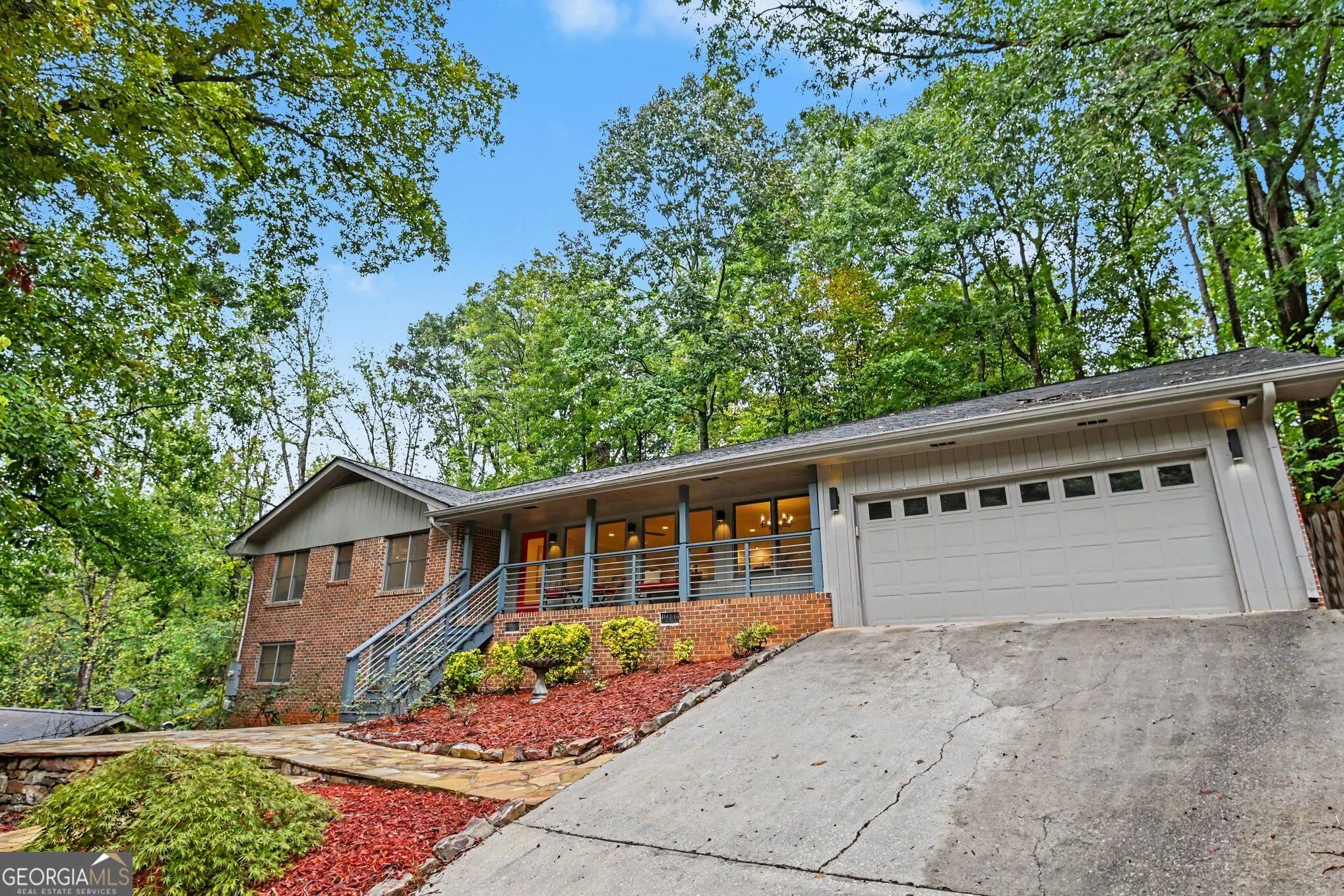 2501 Midvale Court