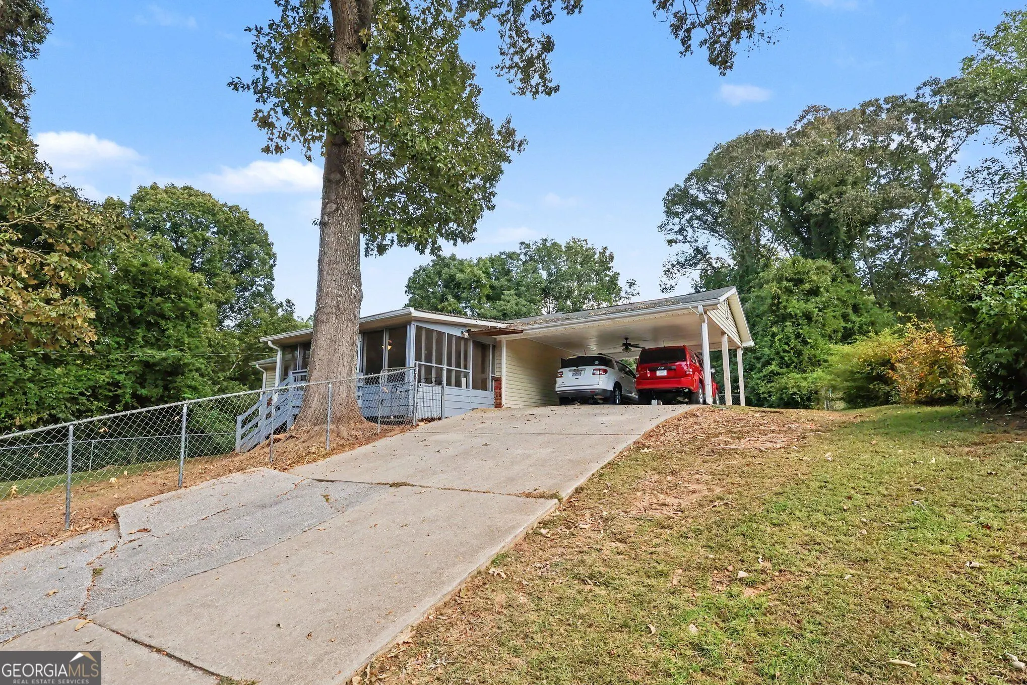 8942 Meadow Drive