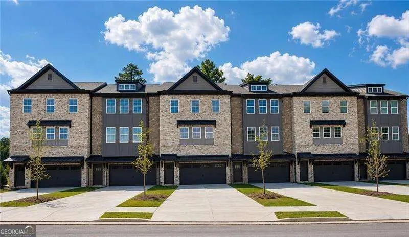 40 1355 Shree Drive #40