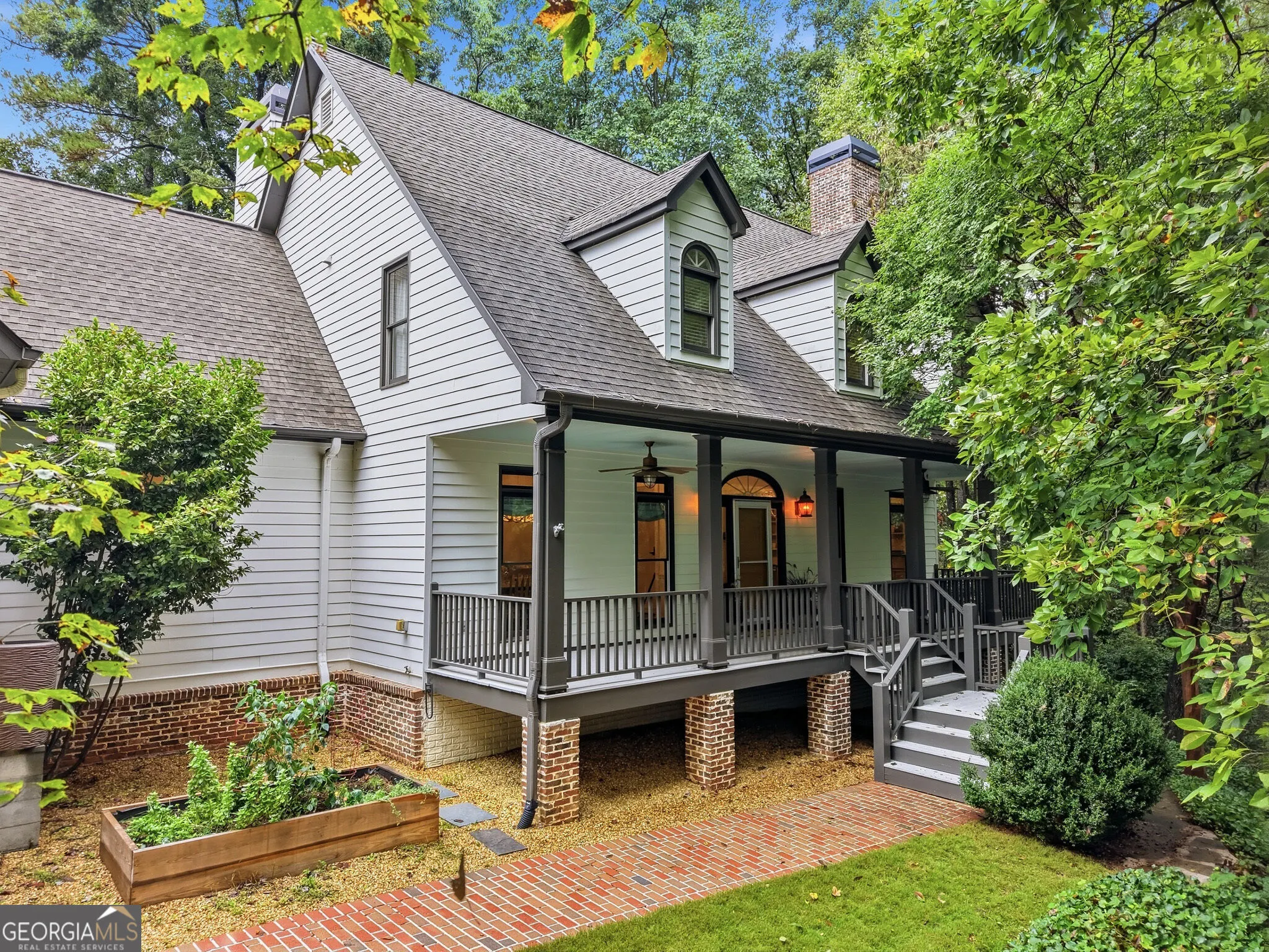 545 Greenland Road