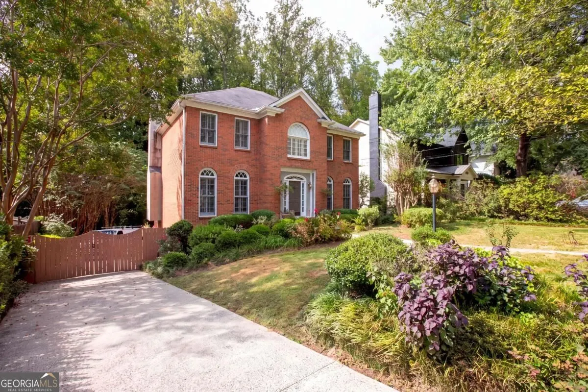 1120 Hancock Drive NE