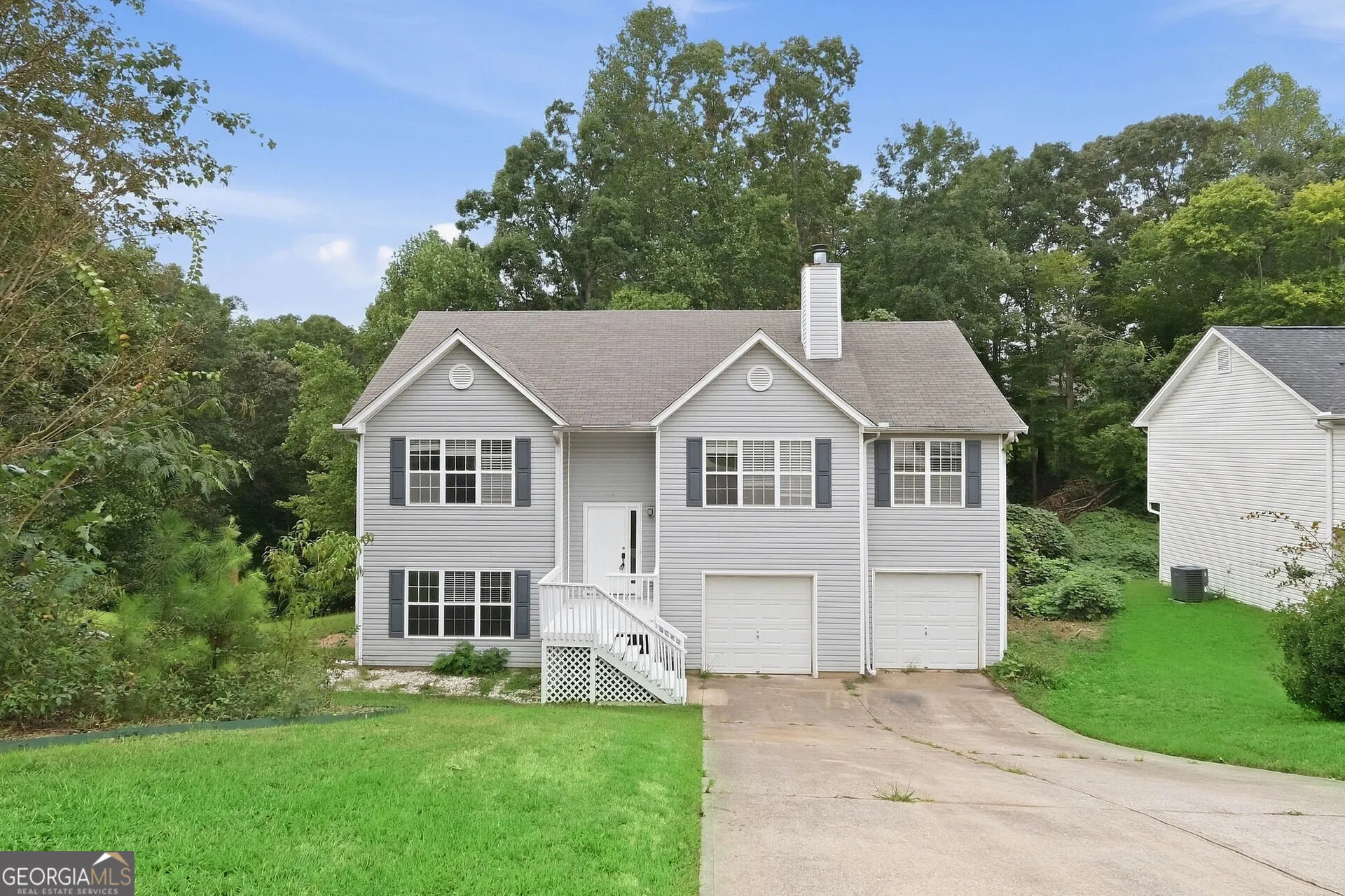 3852 Valley Creek Drive
