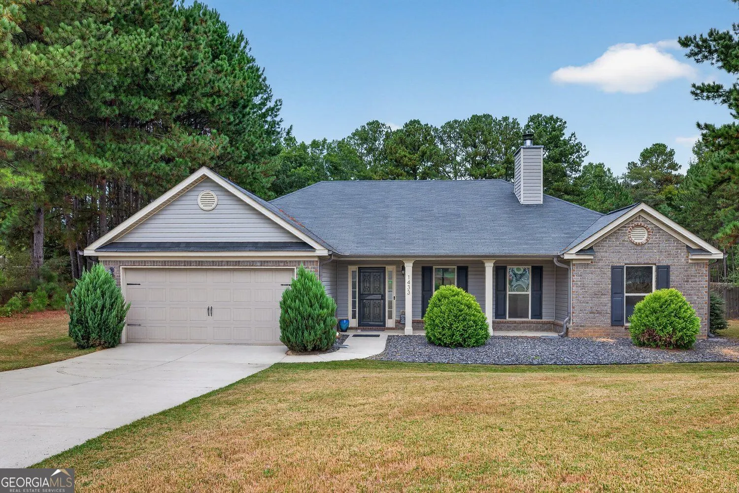 1433 Palmer Drive