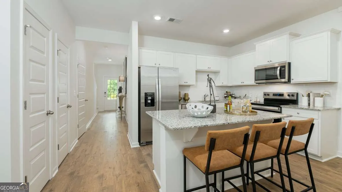 5894 Mattan Trail