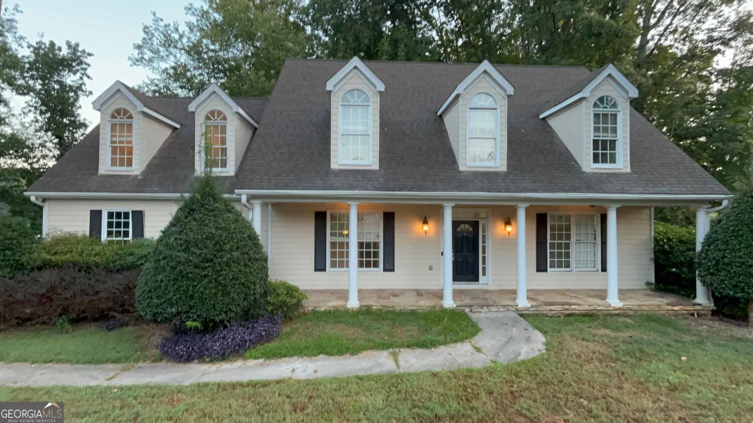 2260 Misty Oaks Drive