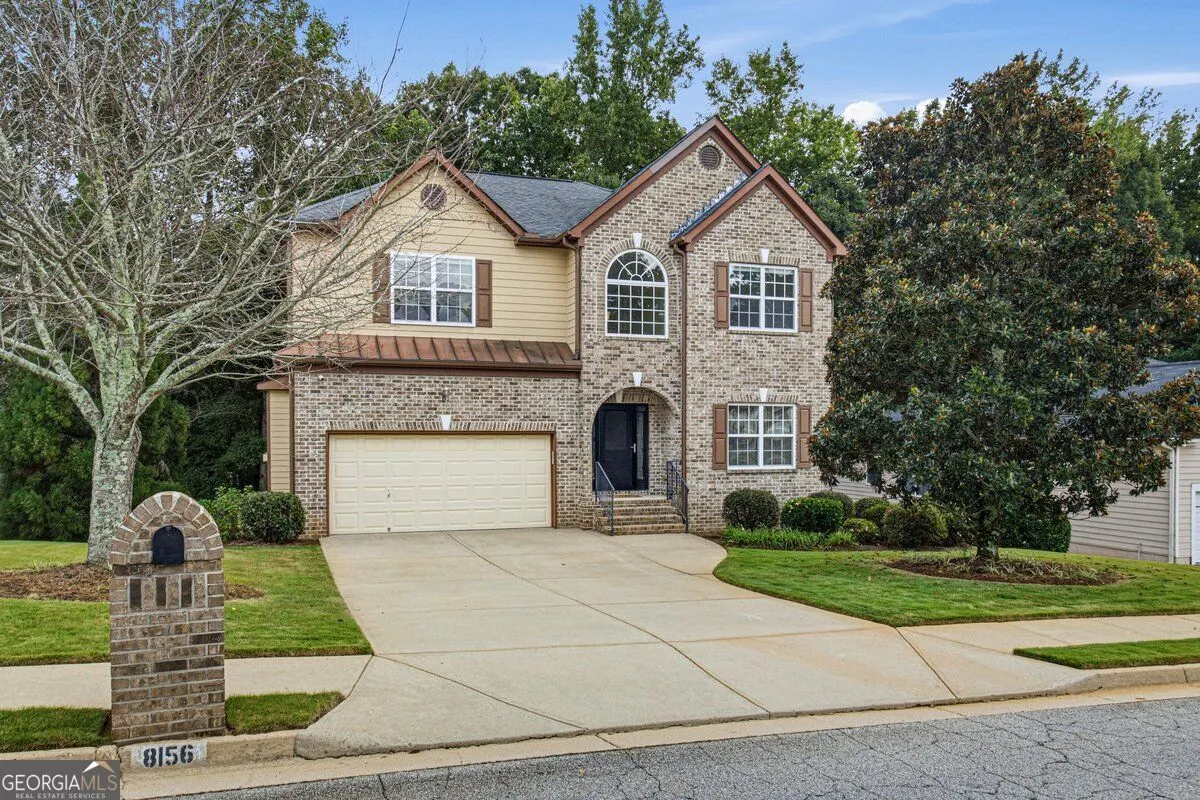 8156 N Links Drive