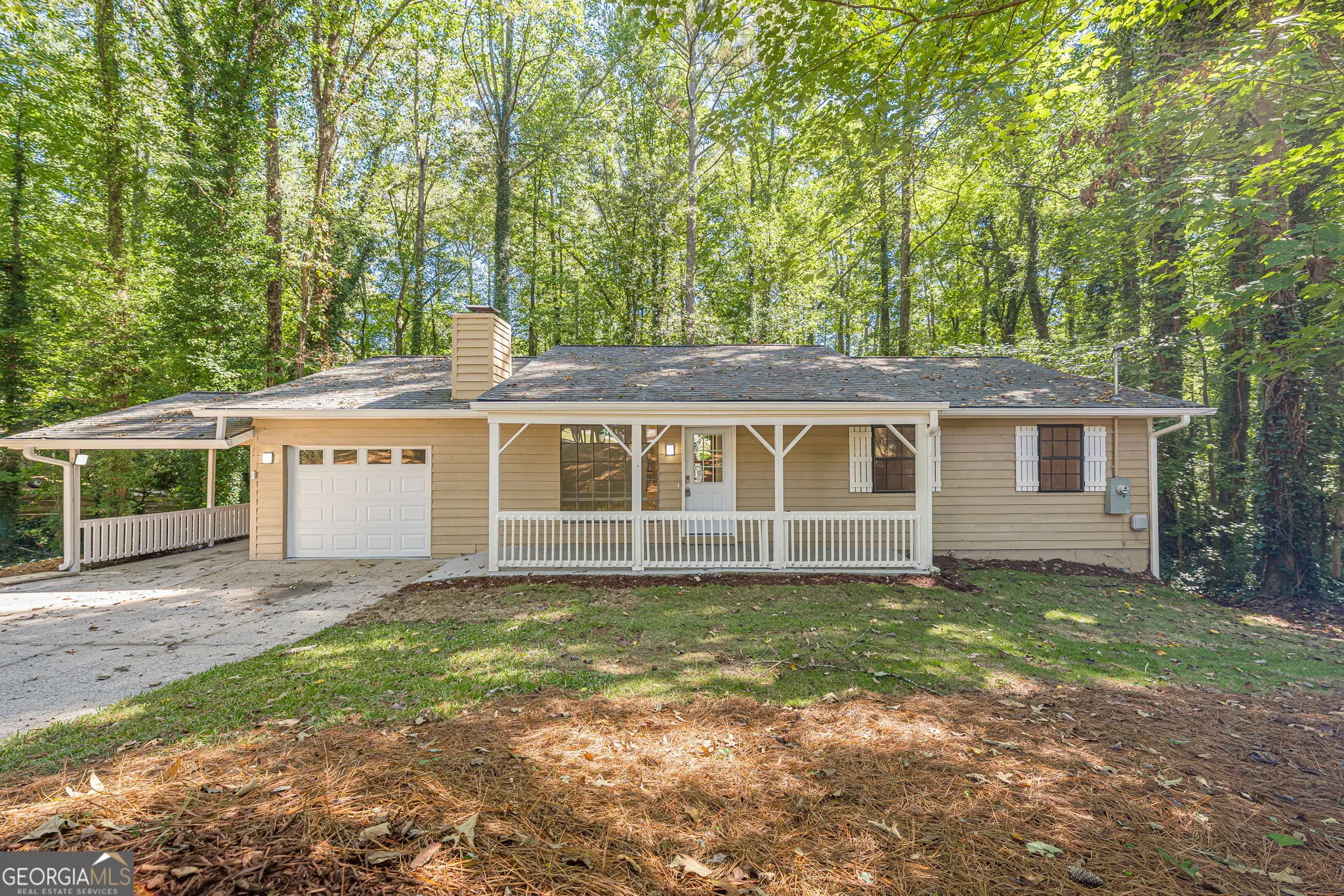 1686 Ember Way