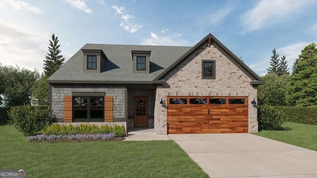 104 Everwood Court