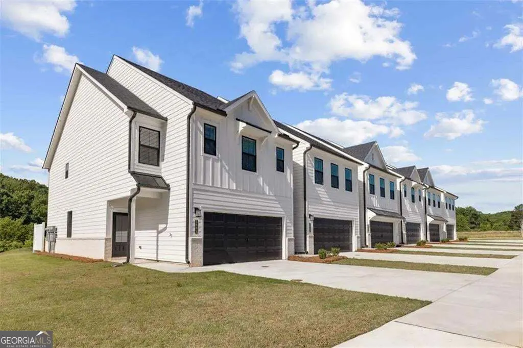 148 2975 Crystal Springs Point #148