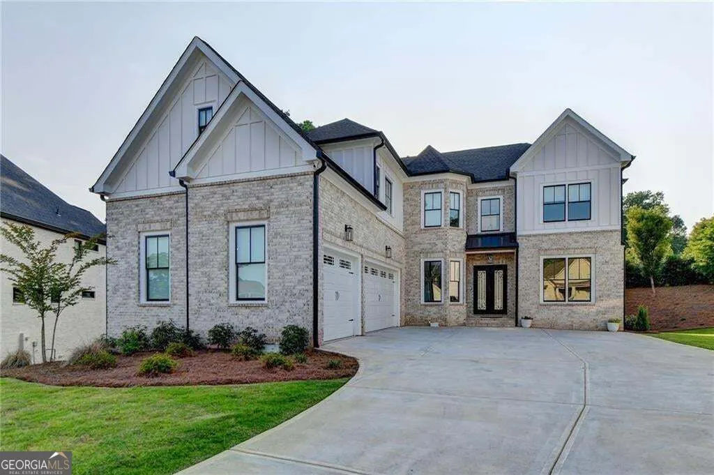 4135 Wildberry Lane