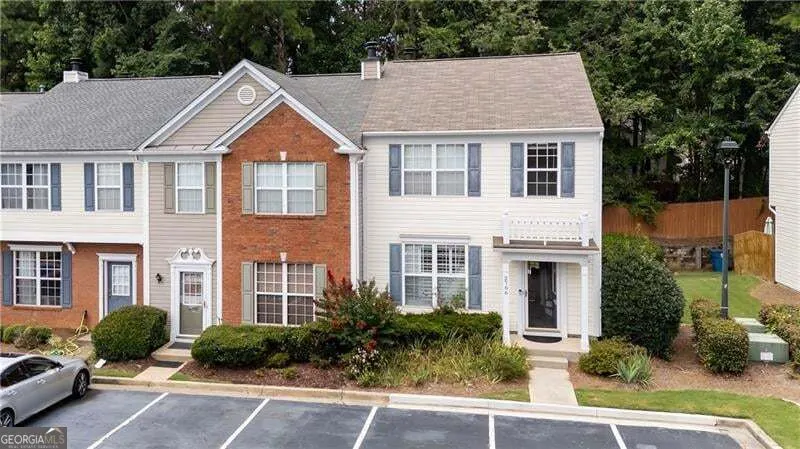 2766 Ashleigh Lane