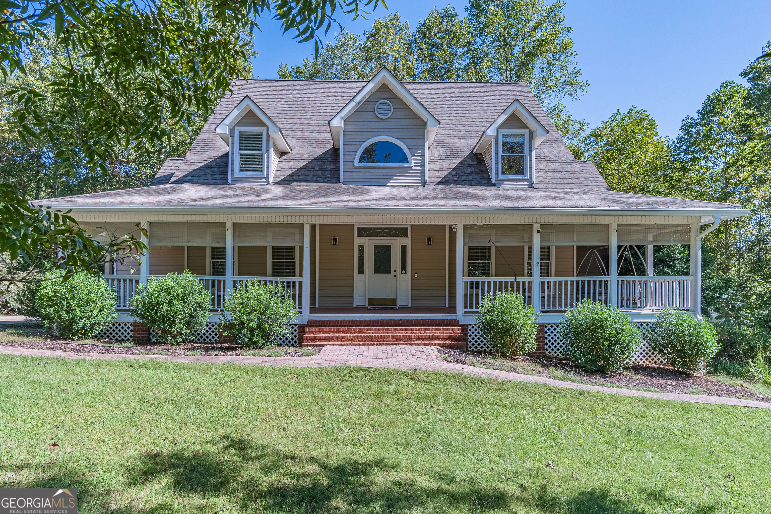 3401 Country Lane