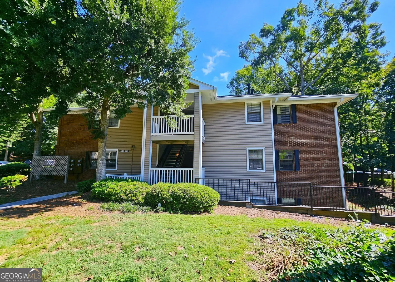 306 Barrington Hills Drive #306