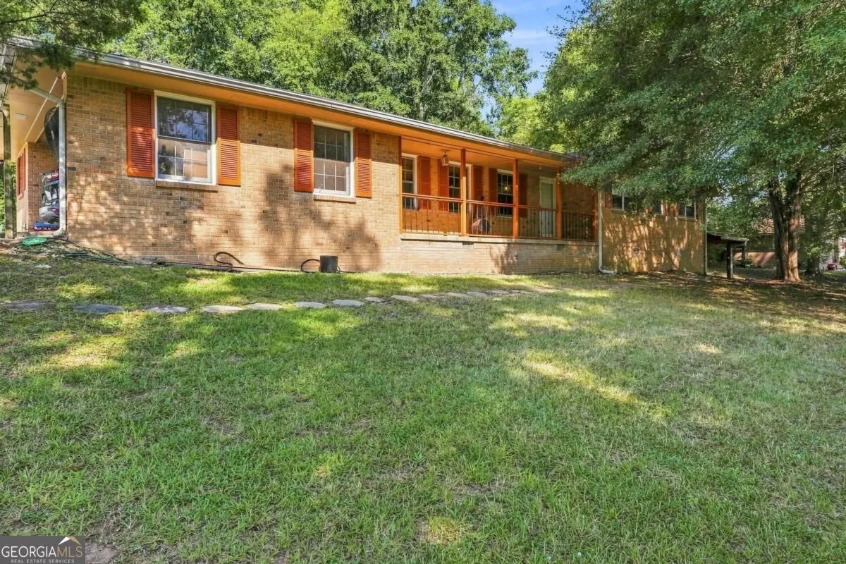 6828 Rockland Road