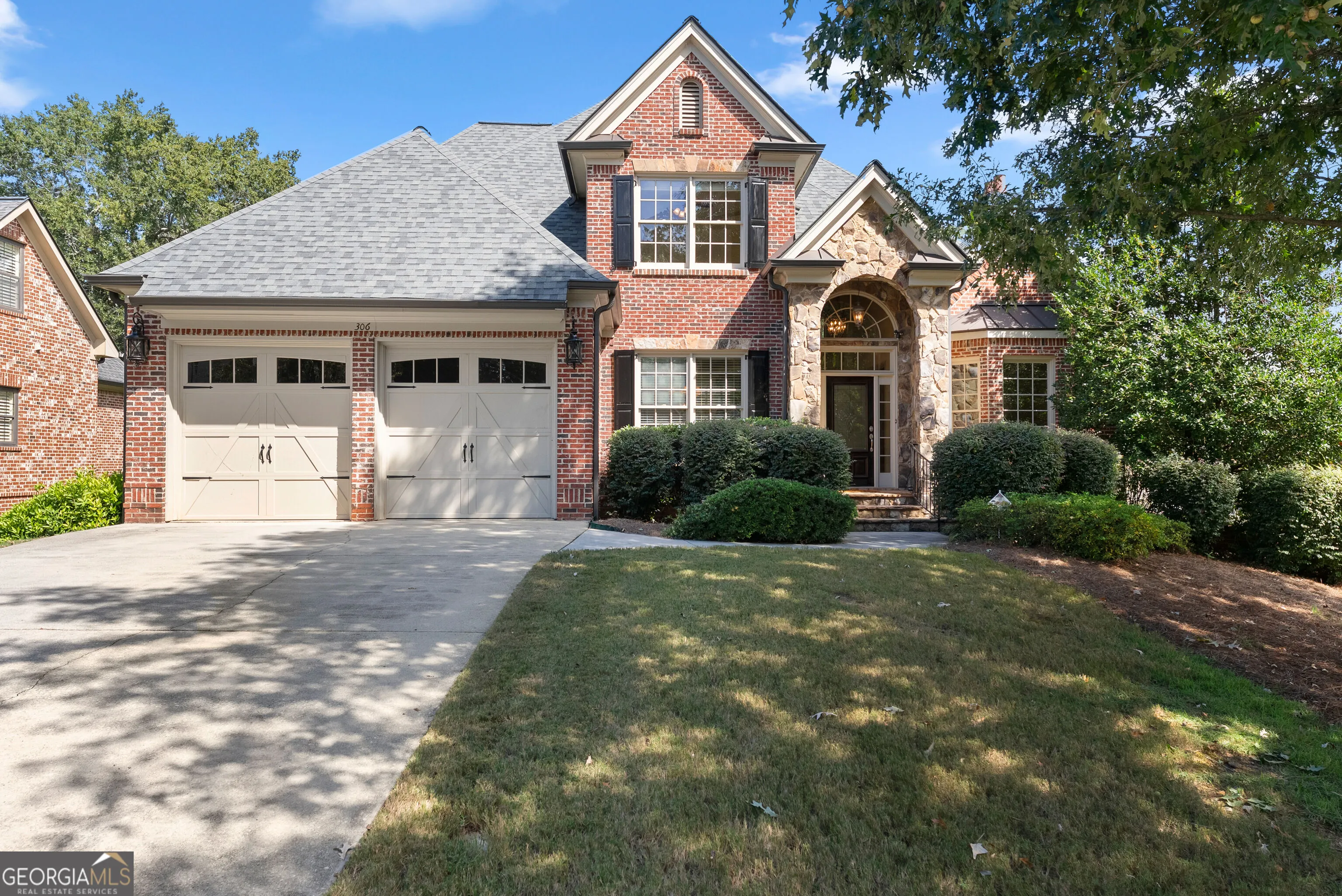 306 Vinings Walk NW