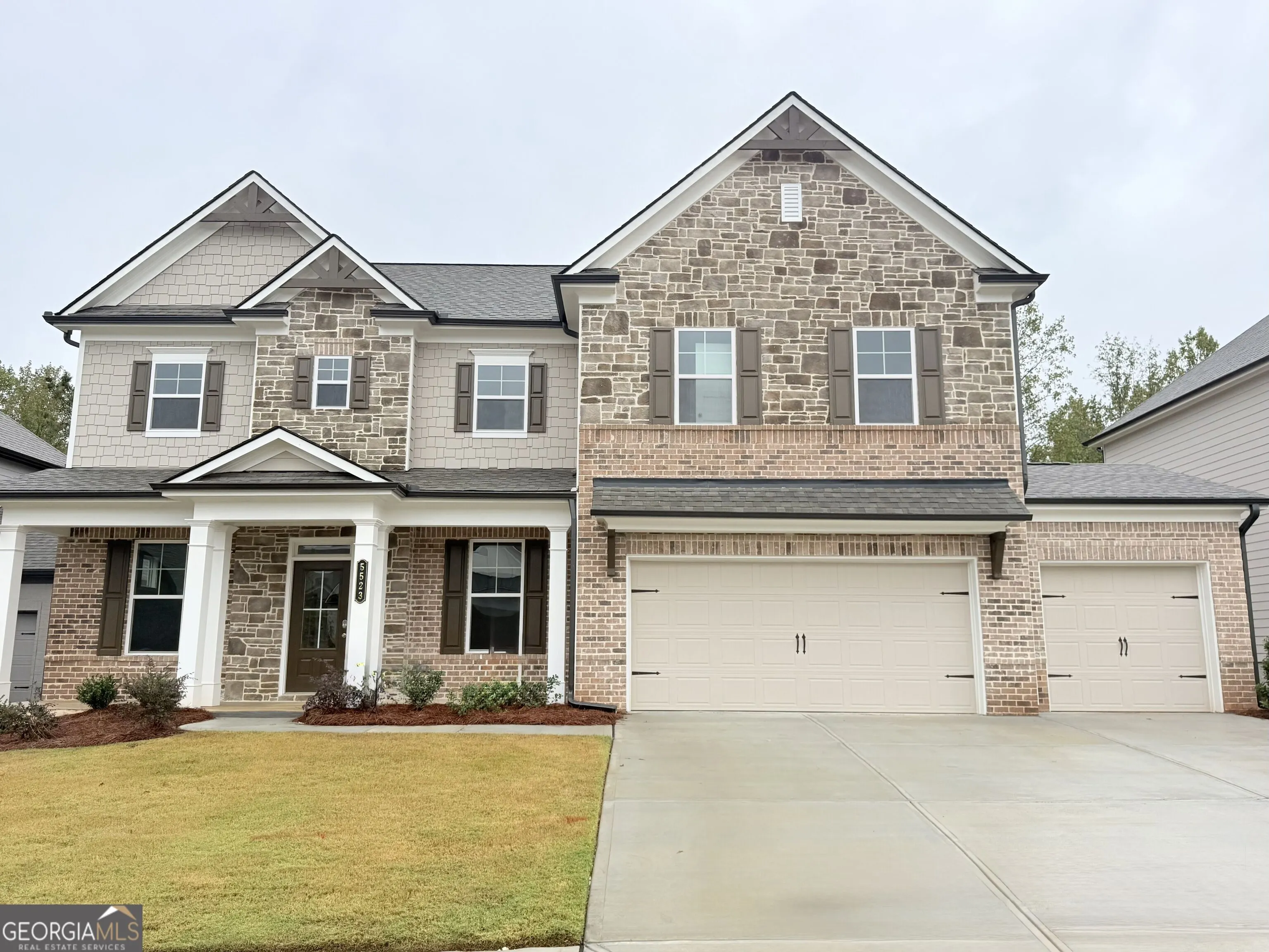 5523 Tullis Drive #118A