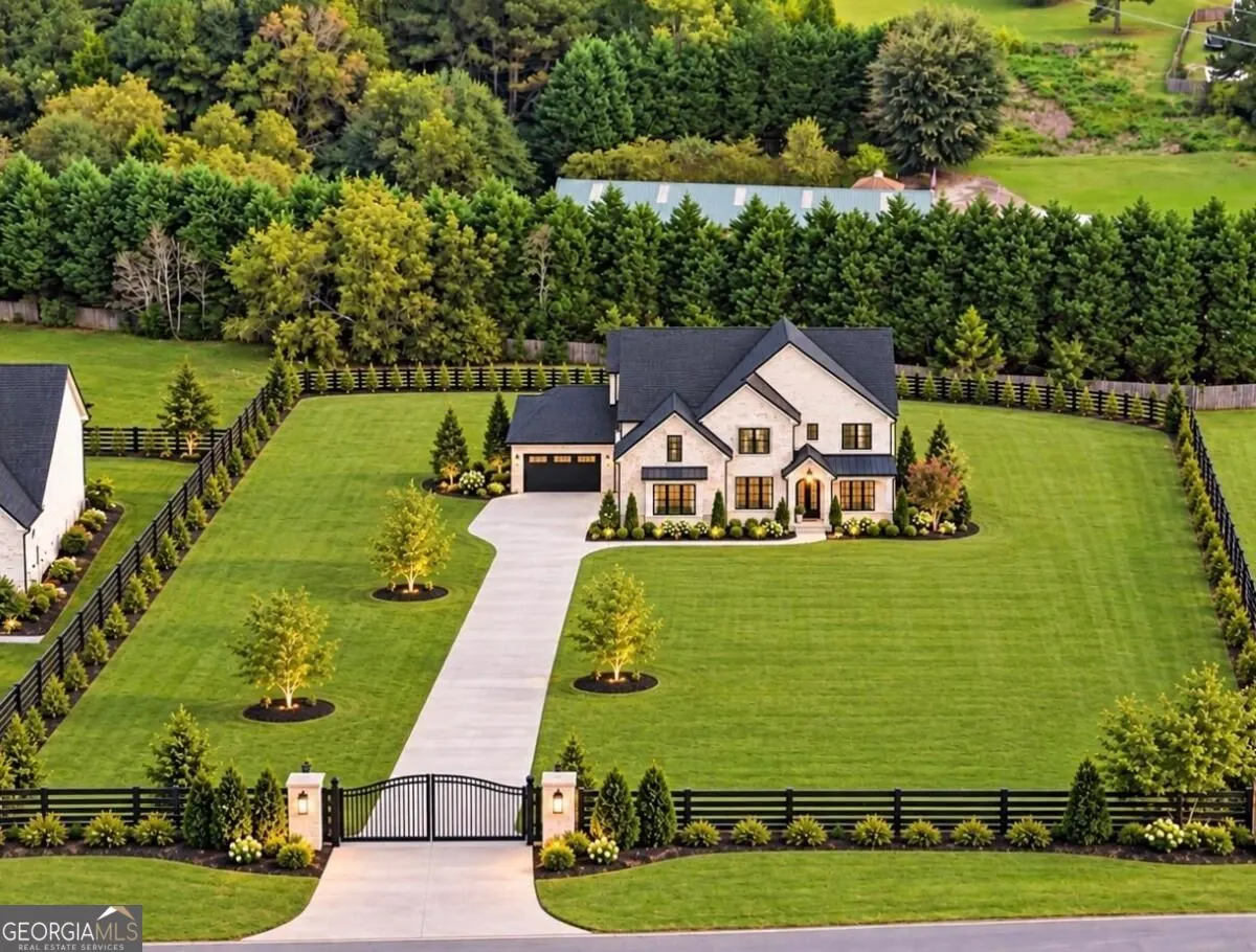 1736 Lee Peters Road