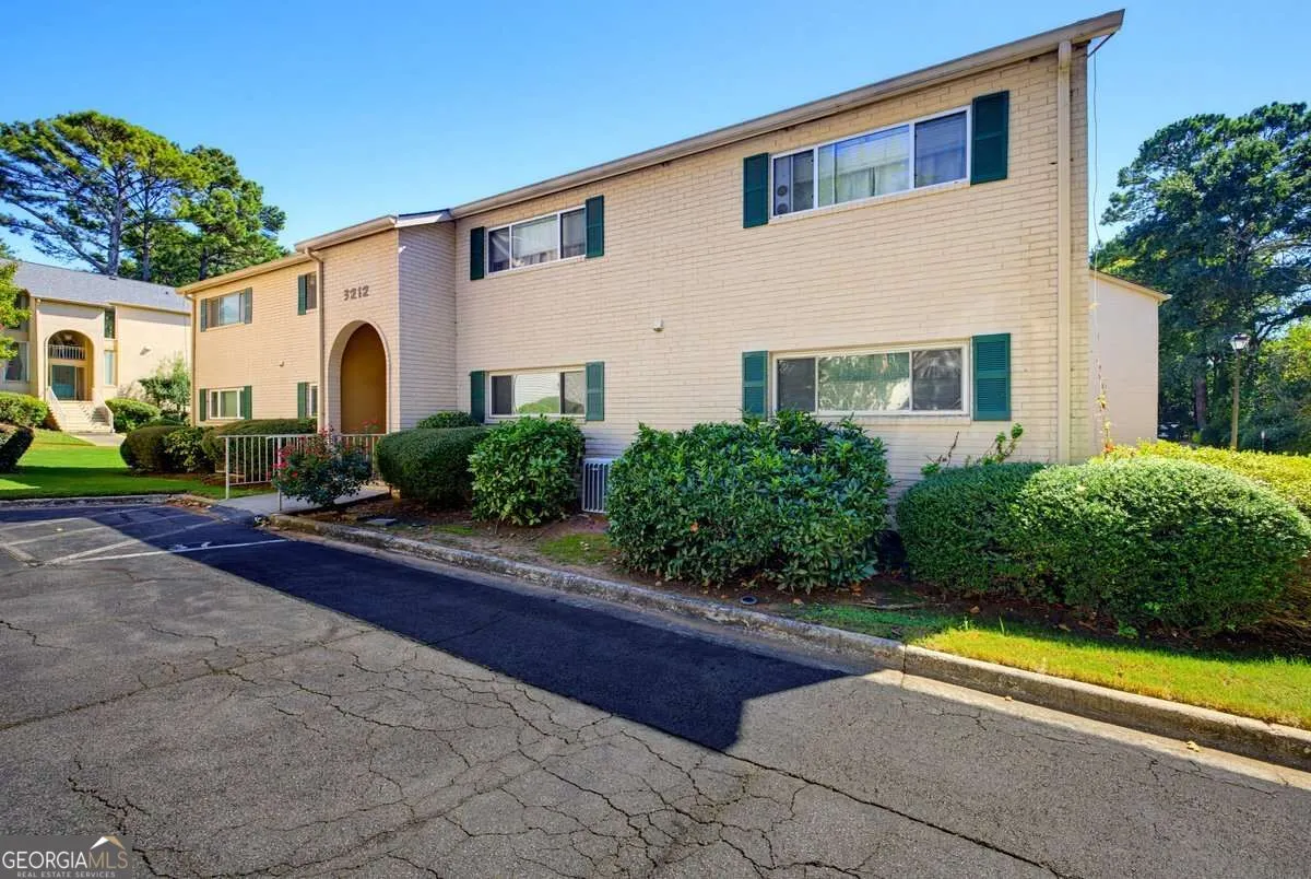 2 3212 Henderson Mill Road #2